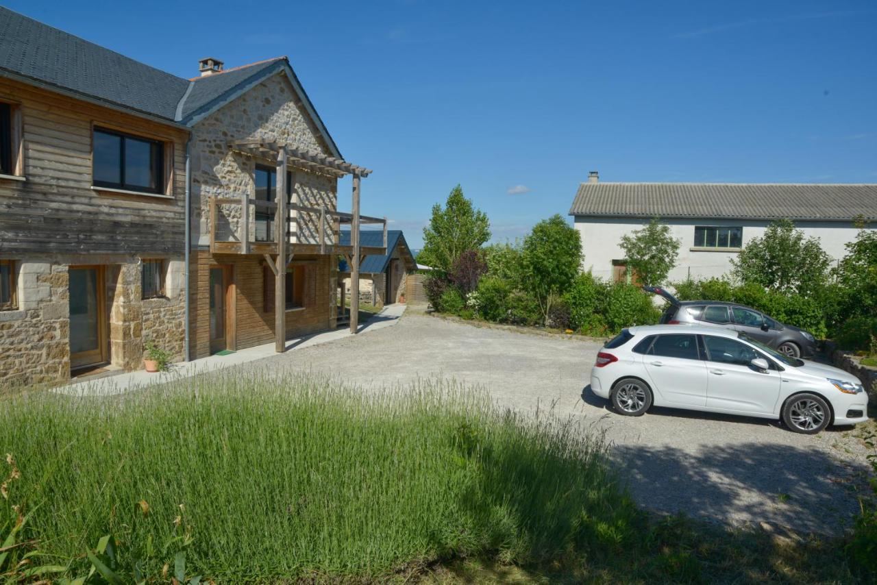 Les Caselles, Gite Et Maison D'Hotes Saint-Beauzely Exteriér fotografie