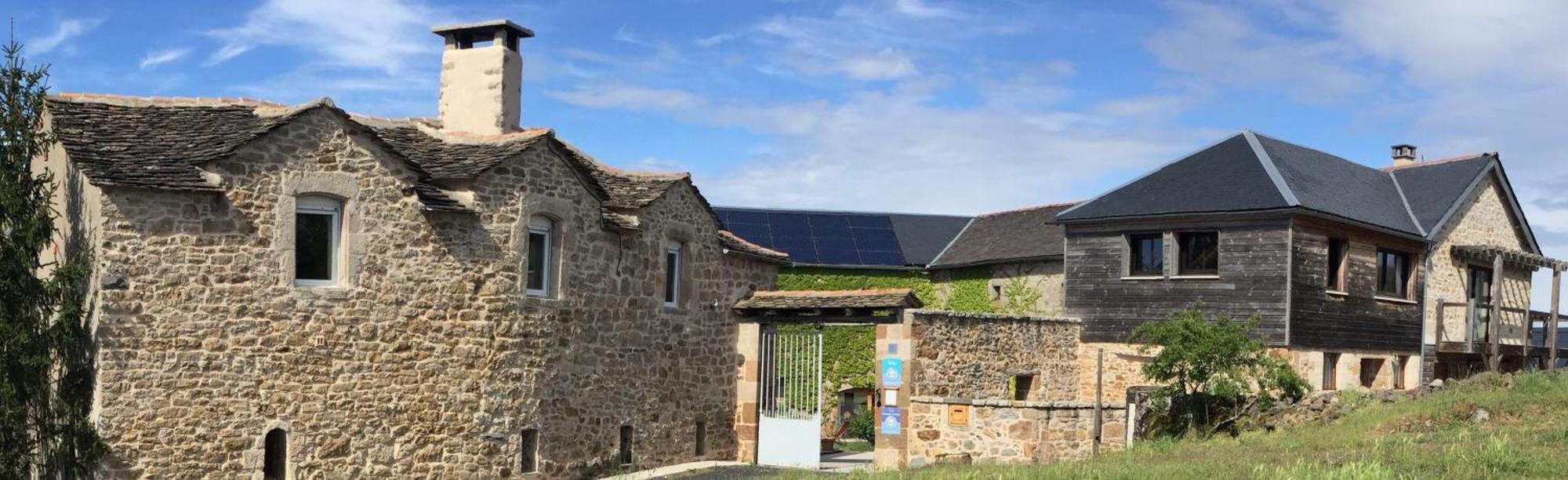 Les Caselles, Gite Et Maison D'Hotes Saint-Beauzely Exteriér fotografie